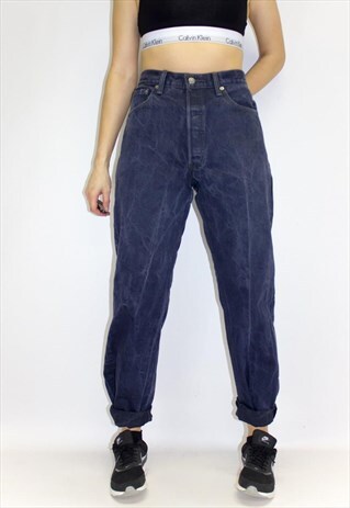 VINTAGE HIGH WAISTED NAVY LEVI JEANS