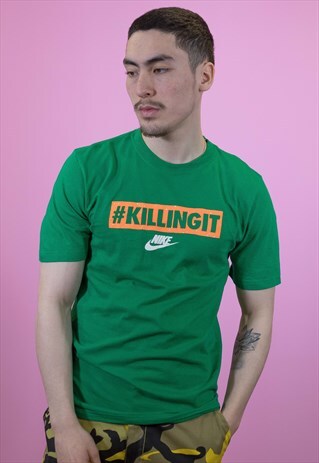 VINTAGE NIKE T SHIRT