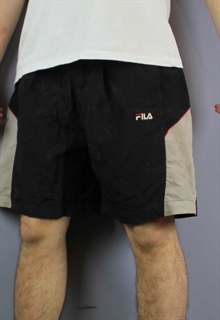 VINTAGE FILA SHORTS IN BLACK WITH POCKETS AND EMBROIDERED LO