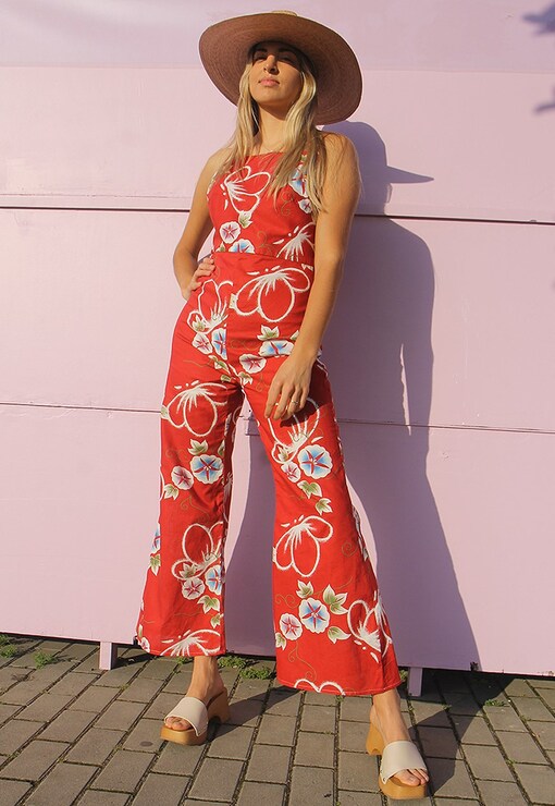 garment image