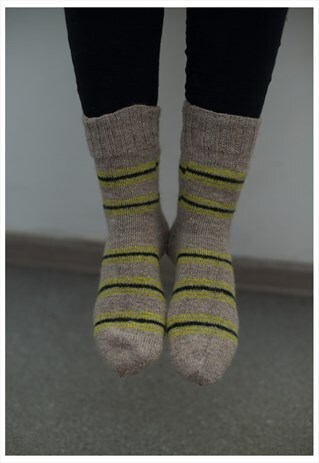 BROWN STRIPED HANDMADE KNITTED WOOL SOCKS