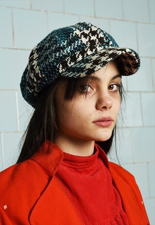 VINTAGE Y2K TARTAN CHECKED PLAID PARIS CHIC IVY CAP HAT