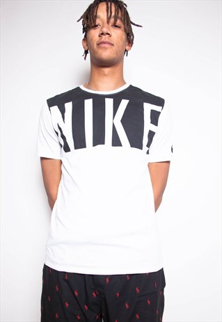 VINTAGE 90S NIKE BIG LOGO T-SHIRT ID:A114