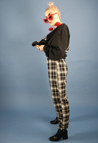 HIGH WAIST CHECK TARTAN TROUSERS IN BLACK AND WHITE