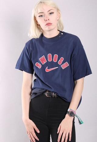 VINTAGE NIKE T-SHIRT