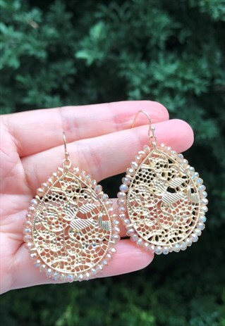 GOLD CUT OUT EARRING