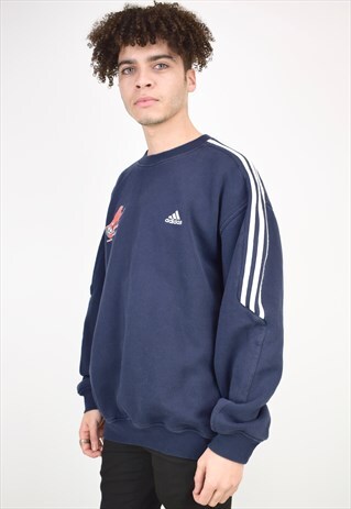 VINTAGE 90'S ADIDAS SWEATSHIRT