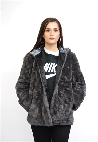 VINTAGE HOODED FAUX FUR COAT