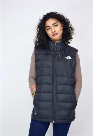 VINTAGE 90'S BLACK NORTH FACE GILET WITH ZIP & POCKETS