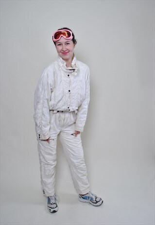 WHITE SKI SUIT, RETRO ONE PIECE SNOWSUIT MEDIUM