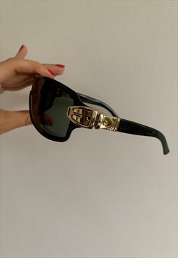 Gucci y2k sunglasses in gold belt detail