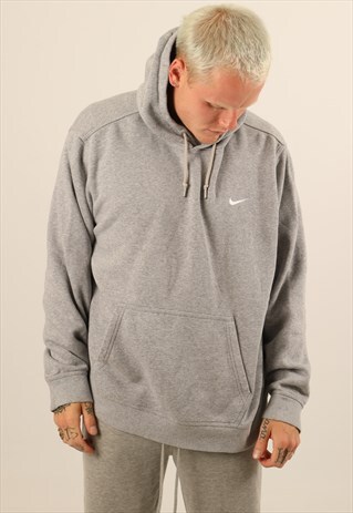 VINTAGE NIKE EMBROIDERED LOGO HOODIE