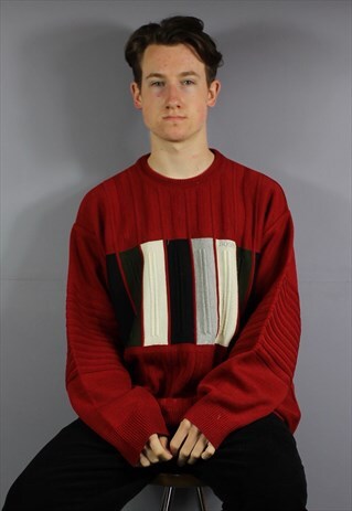 VINTAGE HUGO BOSS WOOL KNIT SWEATSHIRT IN RED WITH EMBROIDER