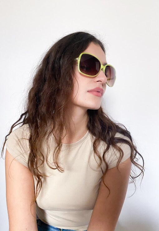 garment image