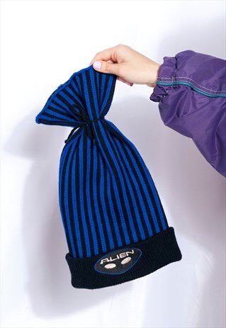 VINTAGE ALIEN BEANIE 90S KNITTED CAP
