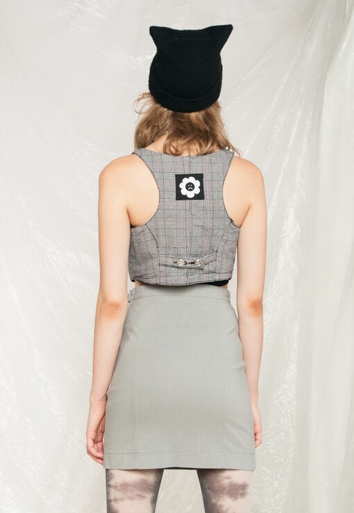 garment image