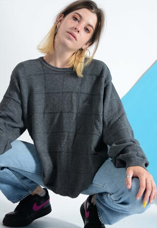 VINTAGE IZOD KNITTED JUMPER IN GREY