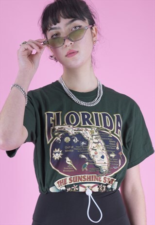 VINTAGE REWORKED CROP TOP T-SHIRT IN GREEN W FLORIDA PRINT