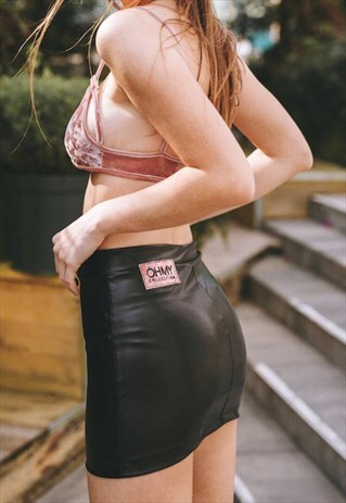 ZIPPER SKIRT