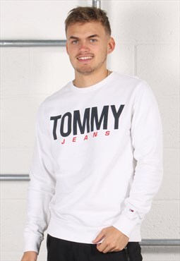 Vintage Tommy Hilfiger Sweatshirt in White Jumper Medium