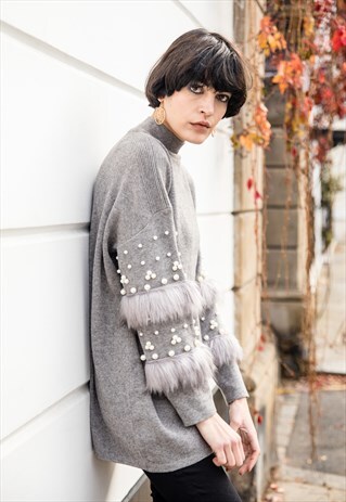 FAUX FUR AND PEARL EMBELLISHED SLEEVES JUMPER DRESS