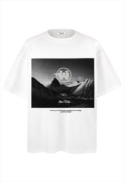 Mountain print t-shirt landscape top traveller tee in white 