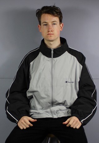 VINTAGE CHAMPION WINDBREAKER JACKET IN GREY AND BLACK WITH P
