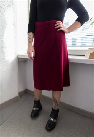 VINTAGE 80'S BURGUNDY RED SOFT CORDUROY MIDI SKIRT