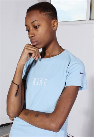 VINTAGE NIKE BABY BLUE EMBROIDERED TEE