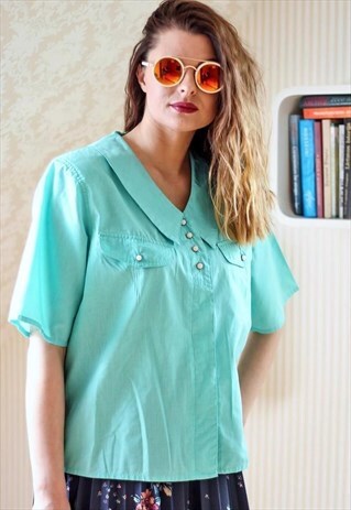 LIGHT GREEN VINTAGE BLOUSE
