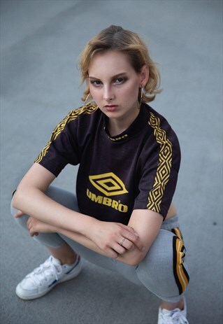 VINTAGE UMBRO OLDSCHOOL PATTERNED SPORTS CROP TOP