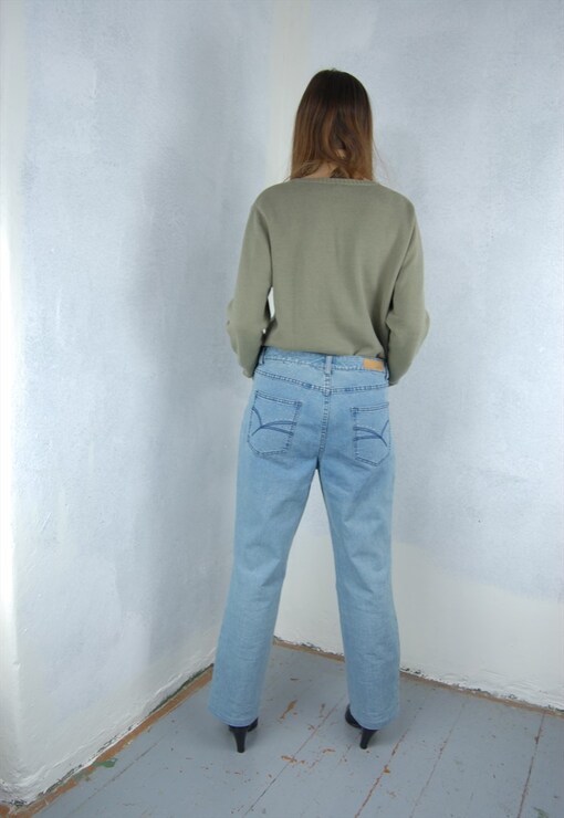 garment image