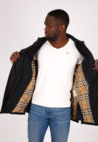 VINTAGE BURBERRY COAT NJ1075