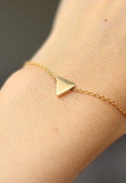 Gold tone triangle chain bracelet tiny bead waterproof gift