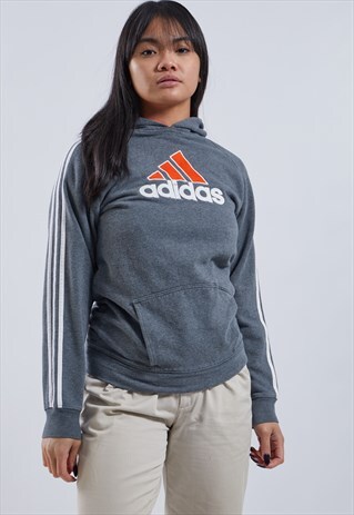 VINTAGE ADIDAS HOODIE