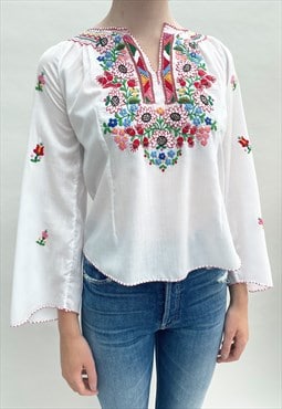 70's Vintage White Cotton Folk Hippy Blouse Embroidery 