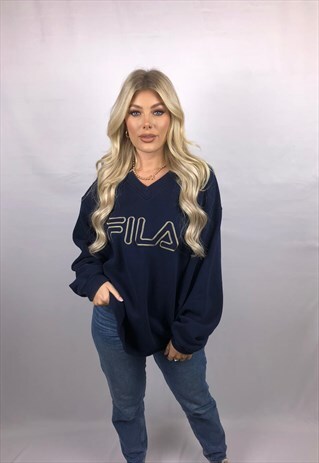 VINTAGE FILA SPELLOUT SWEATSHIRT IN NAVY
