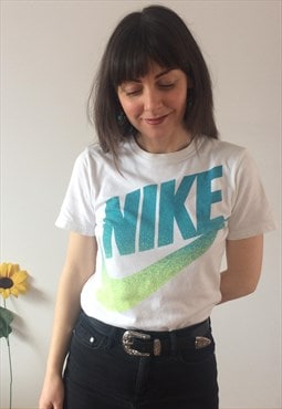 Vintage 90s Nike T-Shirt