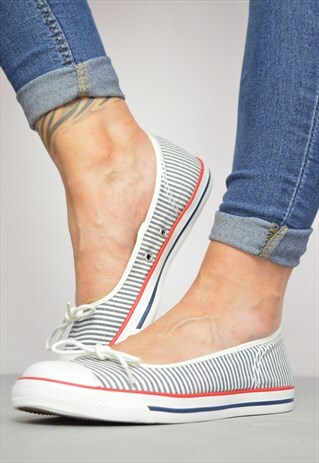 VINTAGE 90S CONVERSE NAVY & WHITE STRIPED SLIP ON SHOES