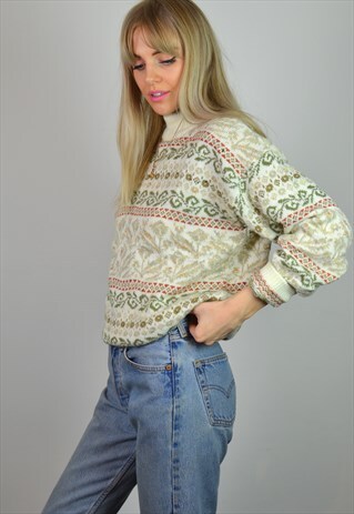 VINTAGE 70S 'STRANGER THINGS' WHITE PATTERN KNITTED JUMPER