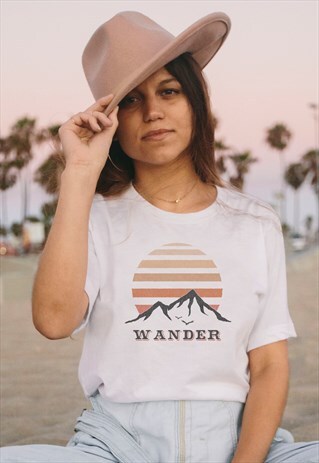 WANDER GRAPHIC T-SHIRT