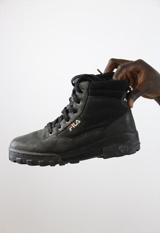 VINTAGE FILA 90'S BLACK BOOT STYLE TRAINERS
