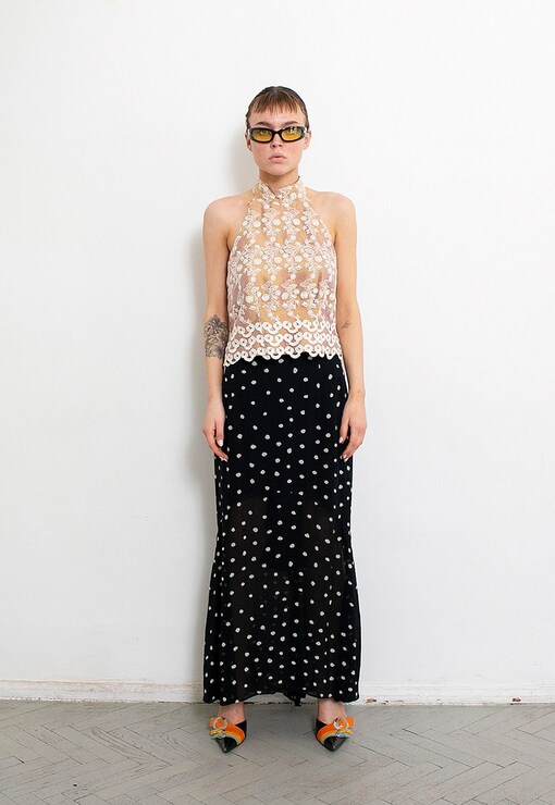 garment image