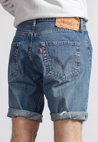 VINTAGE LEVI'S DENIM SHORTS