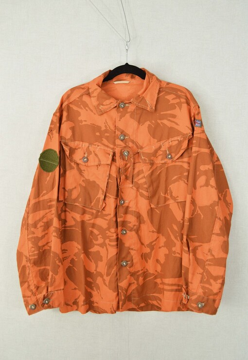 garment image