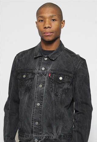 VINTAGE BLACK DENIM JACKET