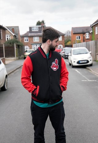 VINTAGE CLEVELAND INDIANS MLB BASEBALL JACKET