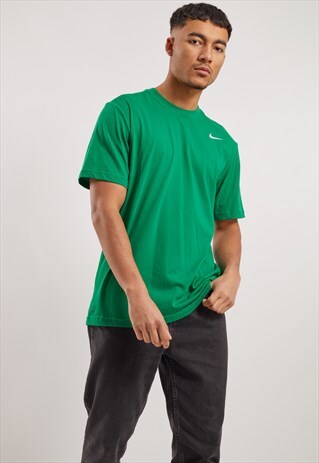 VINTAGE NIKE T-SHIRT