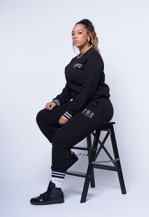 garment image