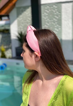 ThePrettyBeeCo. Design linen knotted headband bubblegum pink